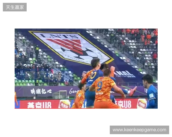 博主：国安下午集结韩佳奇现身，个别球员已从基地搬走私人物品